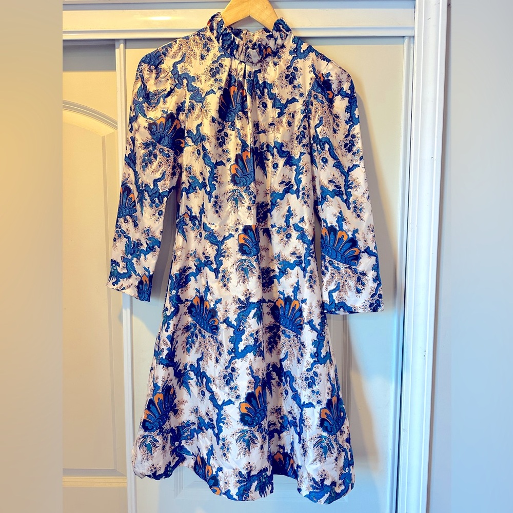 Dolled up Sandro Paris small high neck paisley Mod inspired dress 100 silk